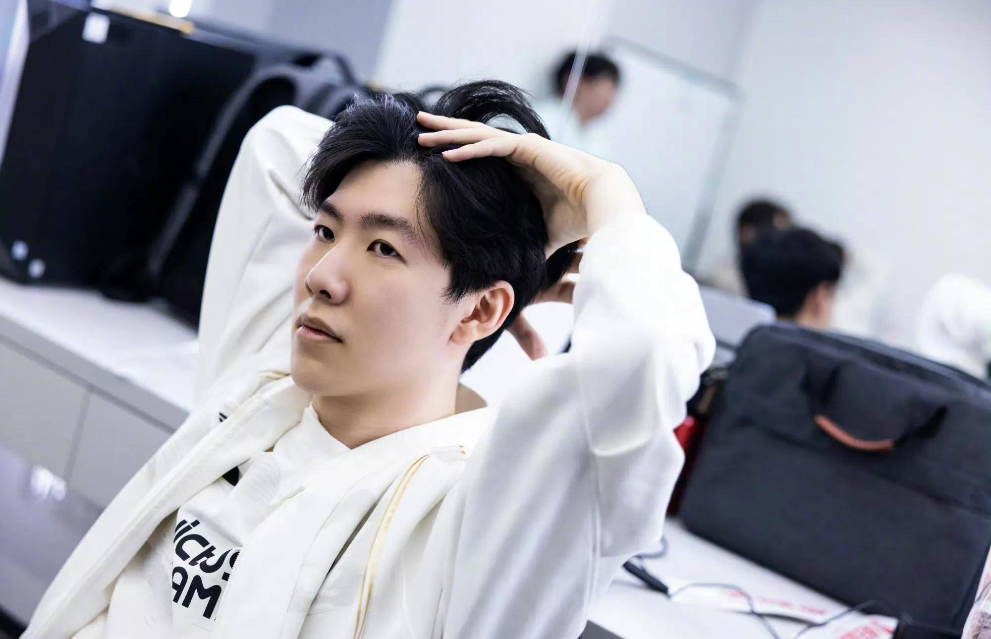 吉乌的选择 吉乌的选择